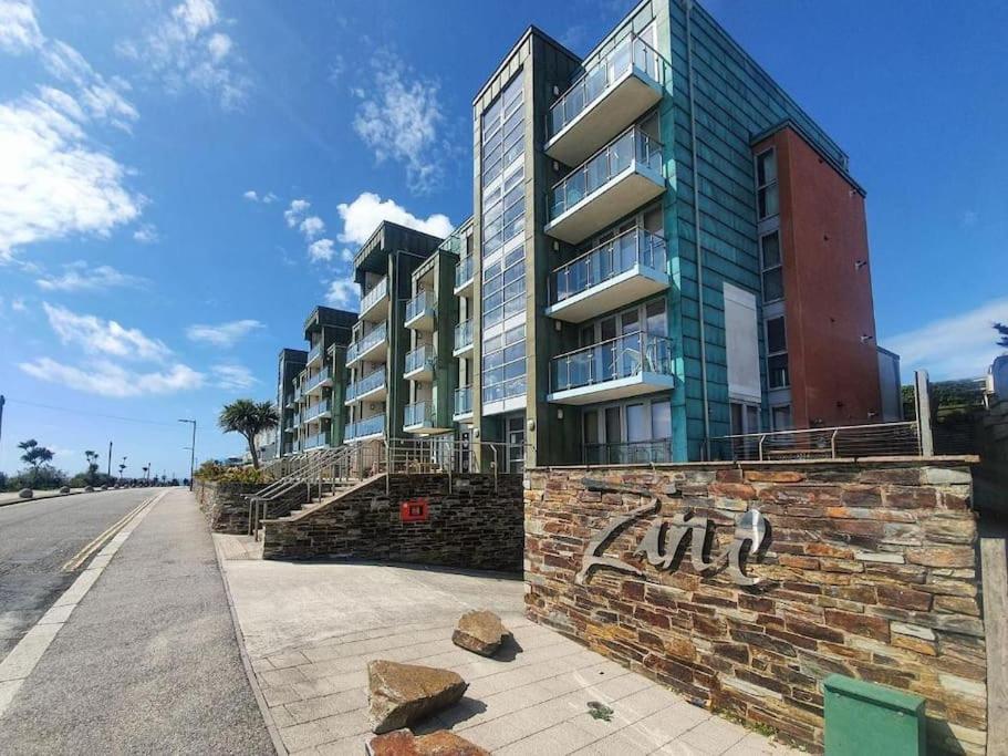 Modern Apartment, Fistral Beach New Quay Εξωτερικό φωτογραφία